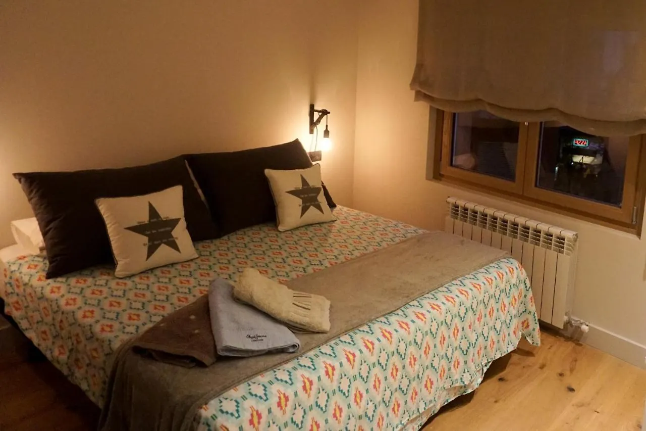 Piso Acogedor Y Moderno Con Garage En Puigcerda Centro Apartment