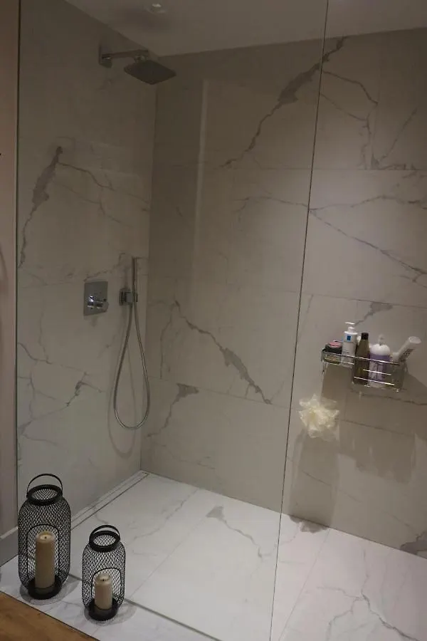 Piso Acogedor Y Moderno Con Garage En Puigcerda Centro Apartment 0*,