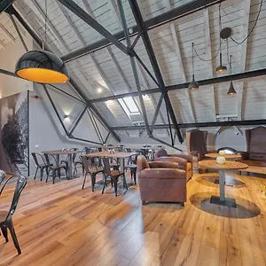 Parada Hotel